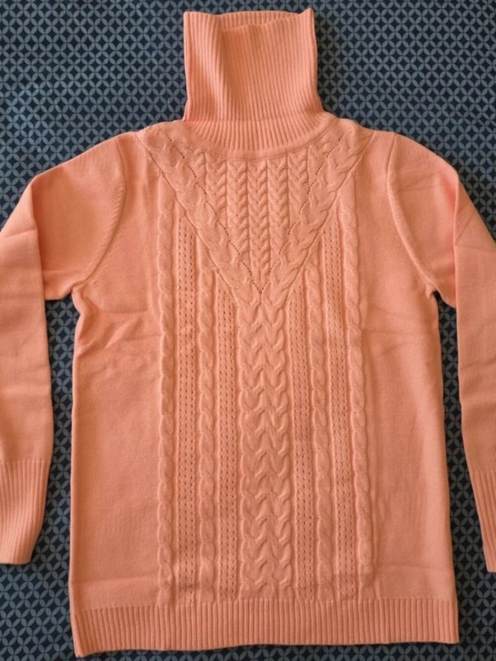 Women's Pink Cable-Knit Turtleneck Pullover Sweater Long Sleeve Size M